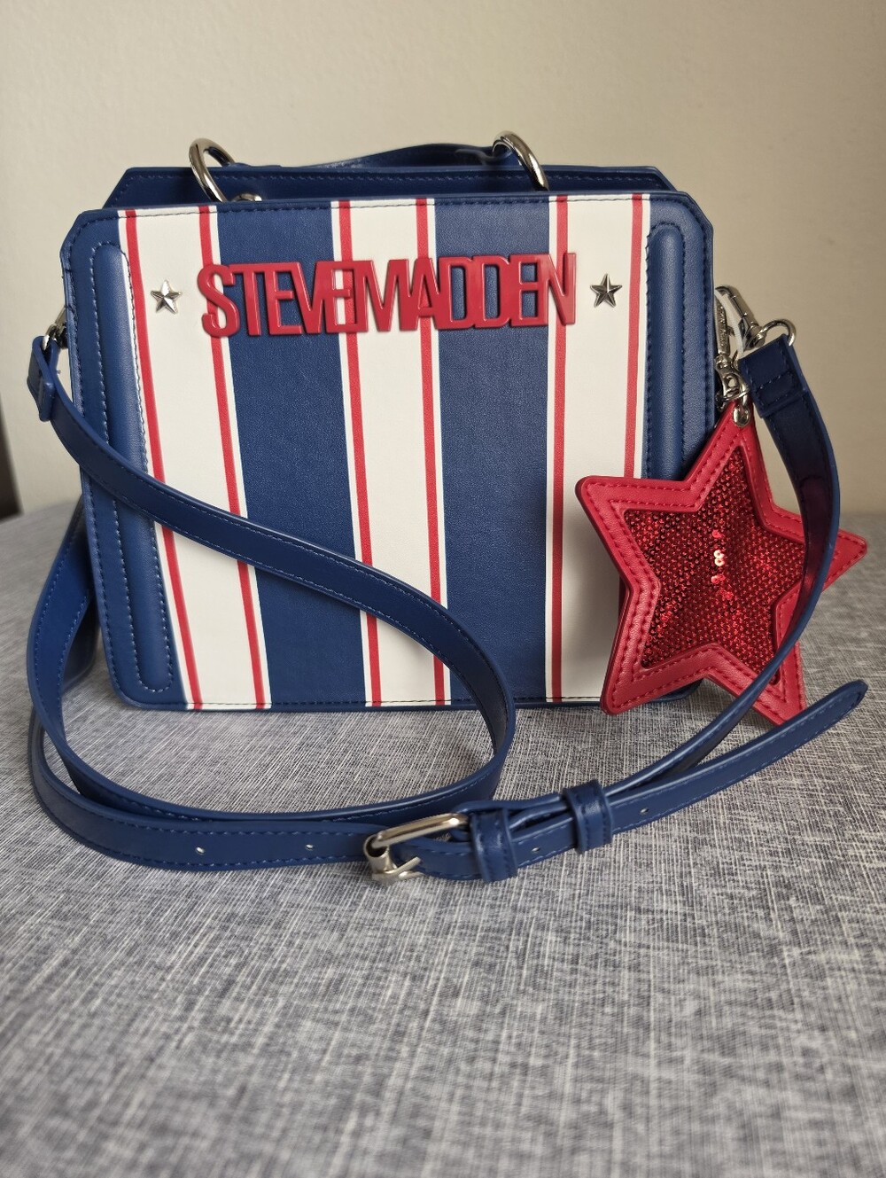 🇺🇲 Steve Madden Bevlynn Red White Blue Stripe Satchel Crossbody Patriotic